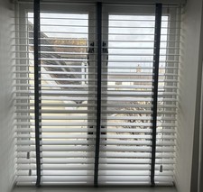 Artic Gloss & Smoke Blinds 2