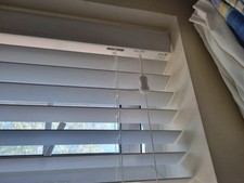 Blinds2go Faux wood blinds -